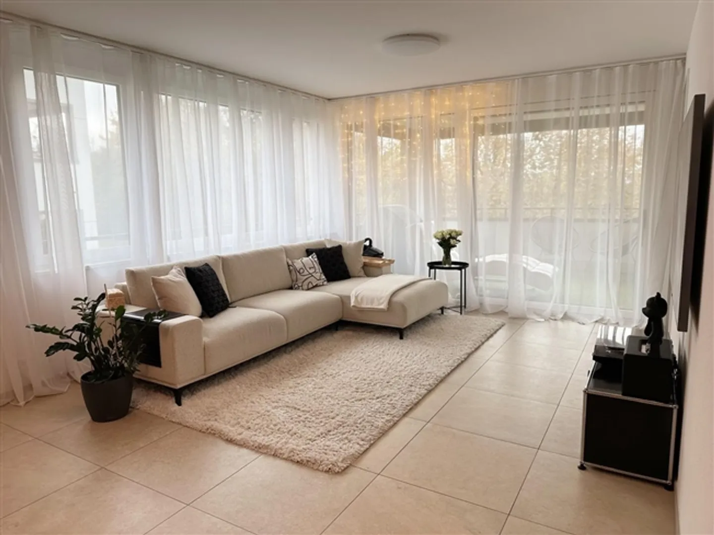 Appartamento 3 locali a Steinhausen (ZG), arredato, temporaneo - Foto 1 di 4