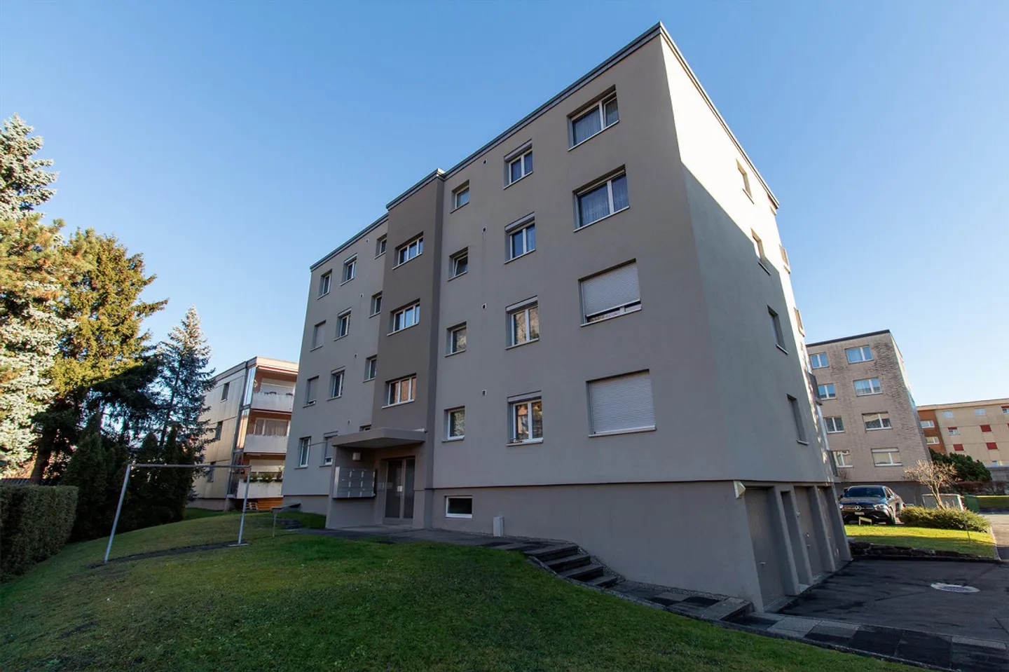 Appartamento conveniente in una posizione centrale - Foto 3 di 19