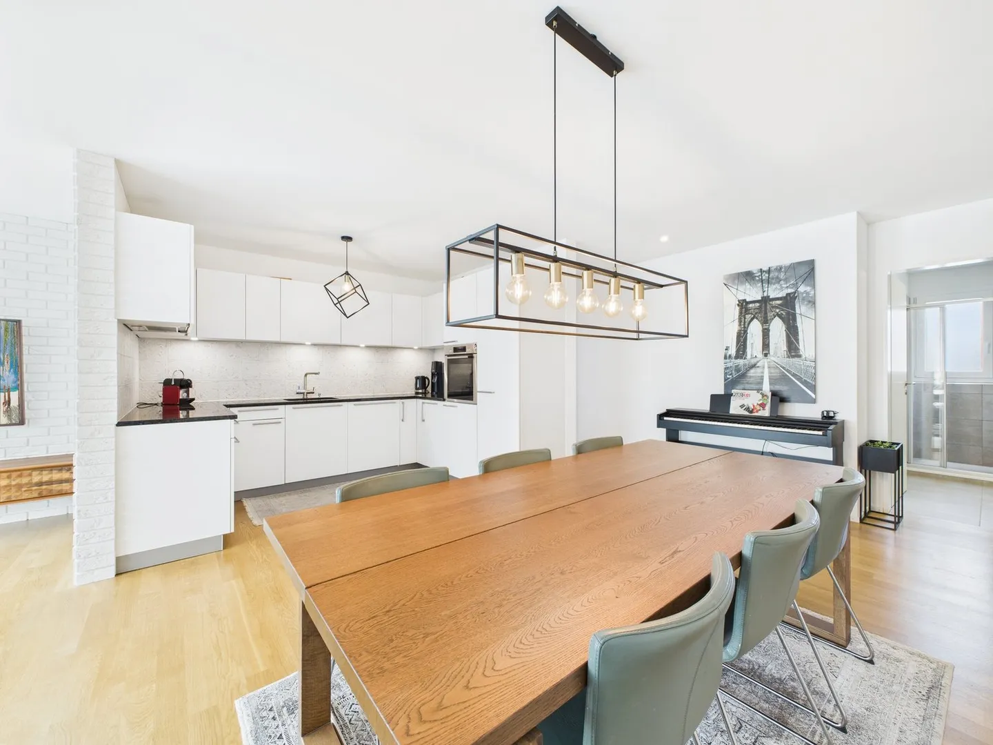 Appartamento esclusivo di 4,5 stanze – moderno, ben curato e idealmente situato - Foto 4 di 20