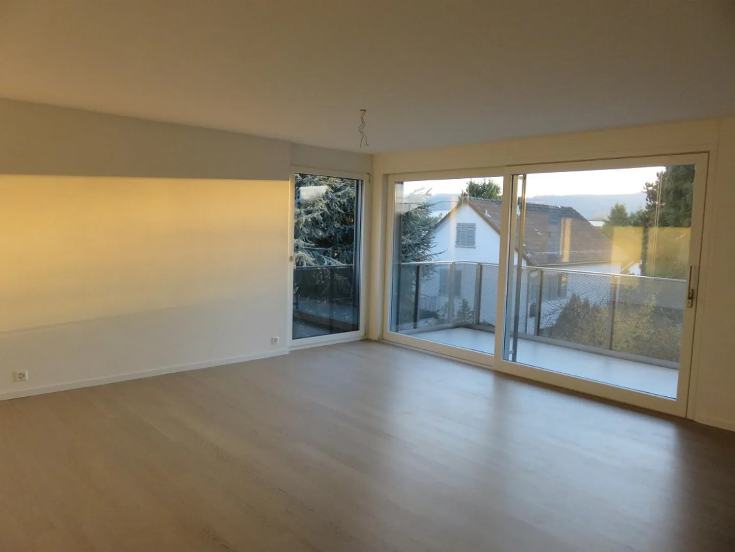 Geräumige Wohnung mit Balkon - Foto 5 von 11