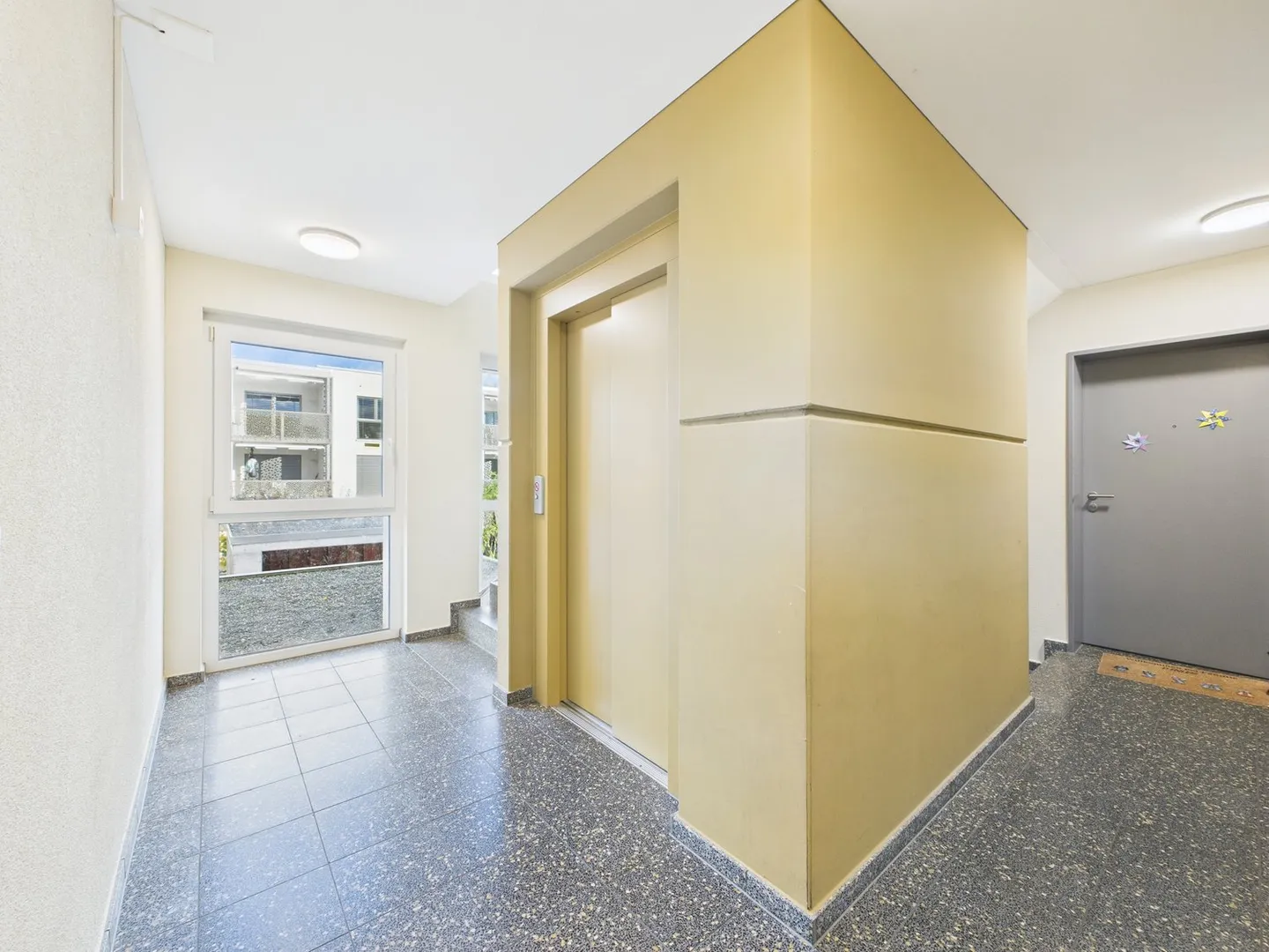 Appartamento esclusivo di 4,5 stanze – moderno, ben curato e idealmente situato - Foto 16 di 20