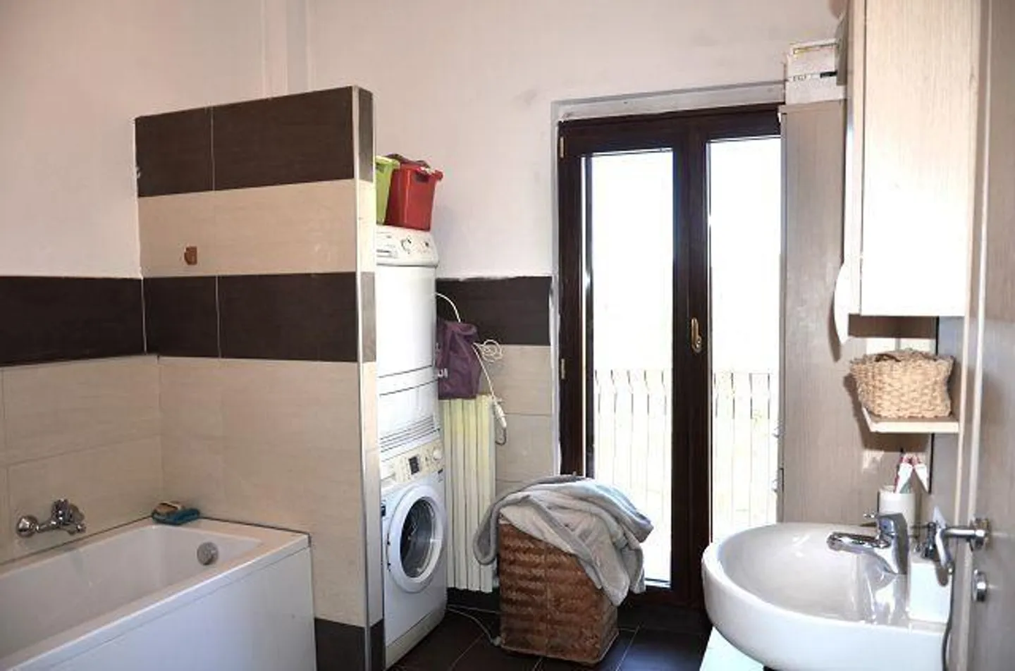 Casa singola in affitto - Foto 9 di 27