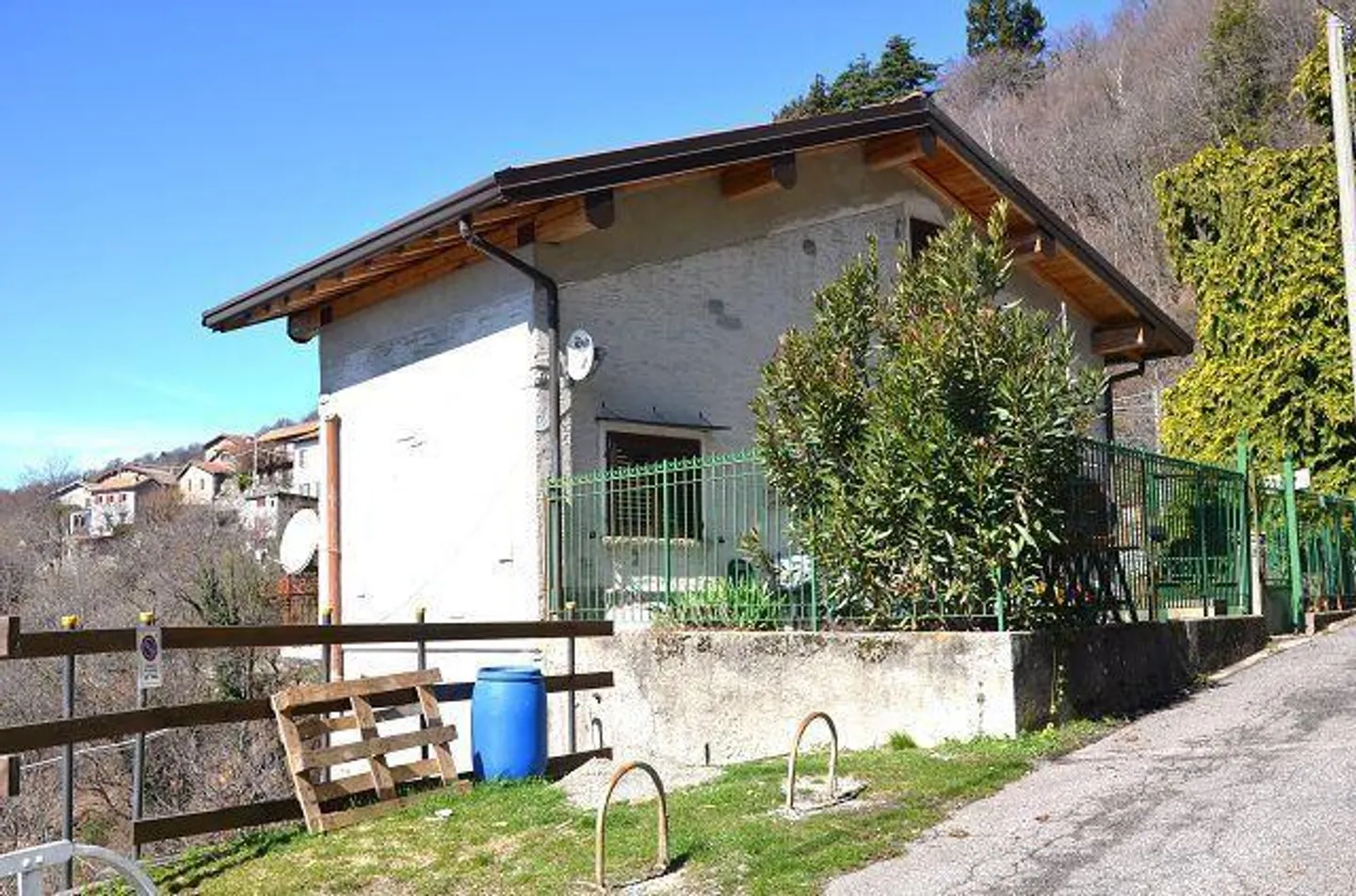 Casa singola in affitto - Foto 25 di 27