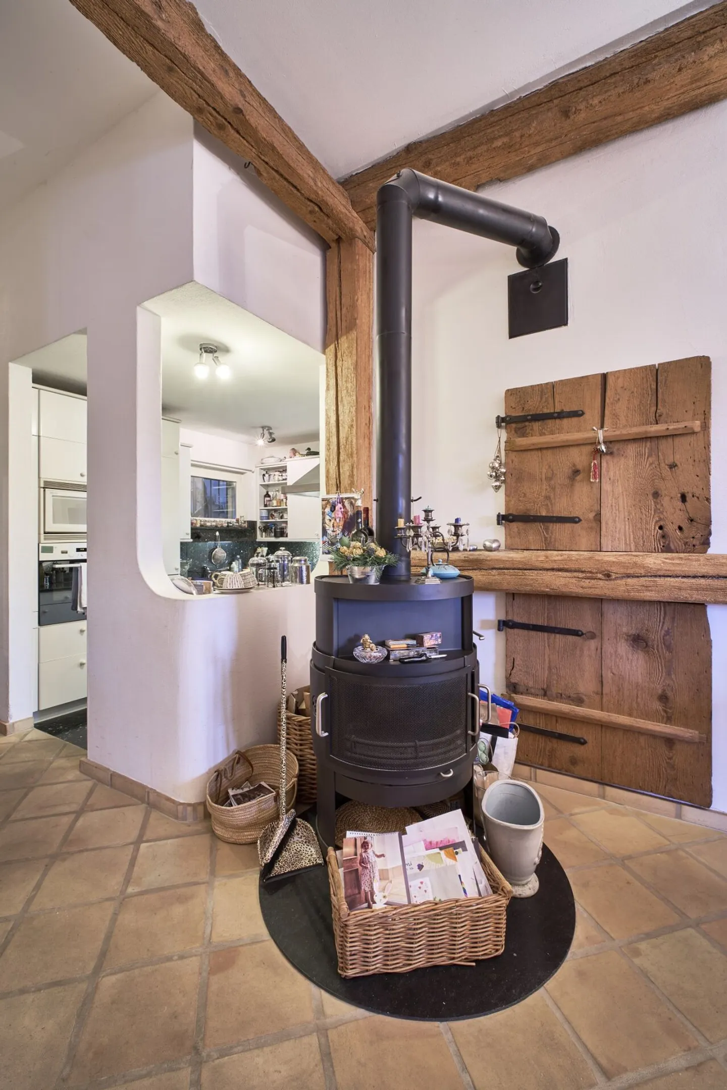 Jewel in a renovated 300-year-old farmhouse - Photo 5 of 15