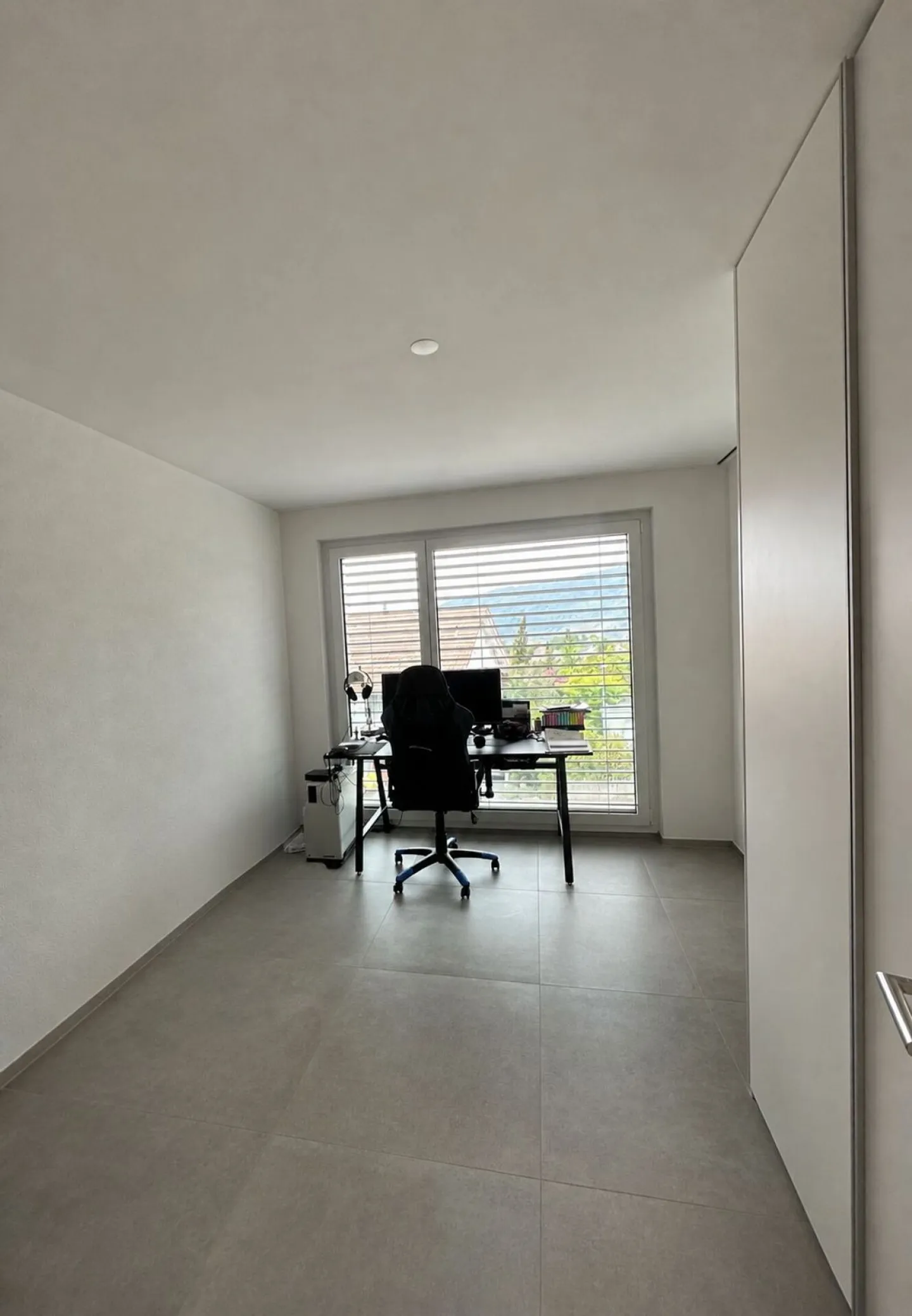 Appartamento elegante di 4,5 stanze con finiture di alta qualità - Foto 7 di 10