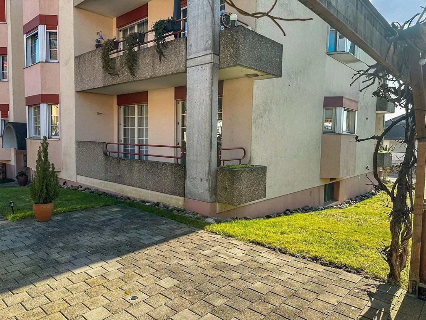 Helle 5.5-Zimmer-Wohnung - Foto 13 von 13