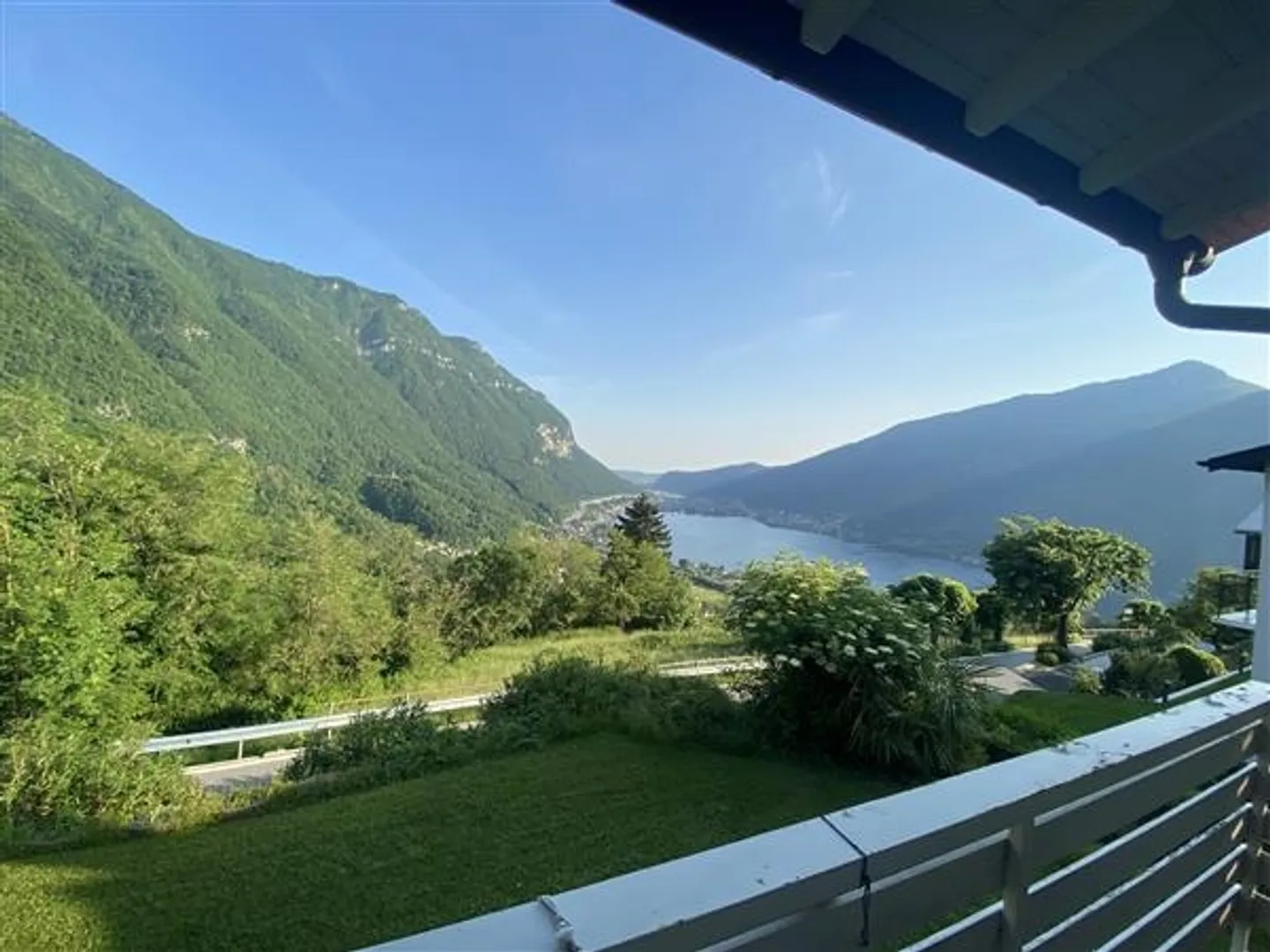 Bella casa con 4,5 stanze a Rovio - Foto 5 di 10