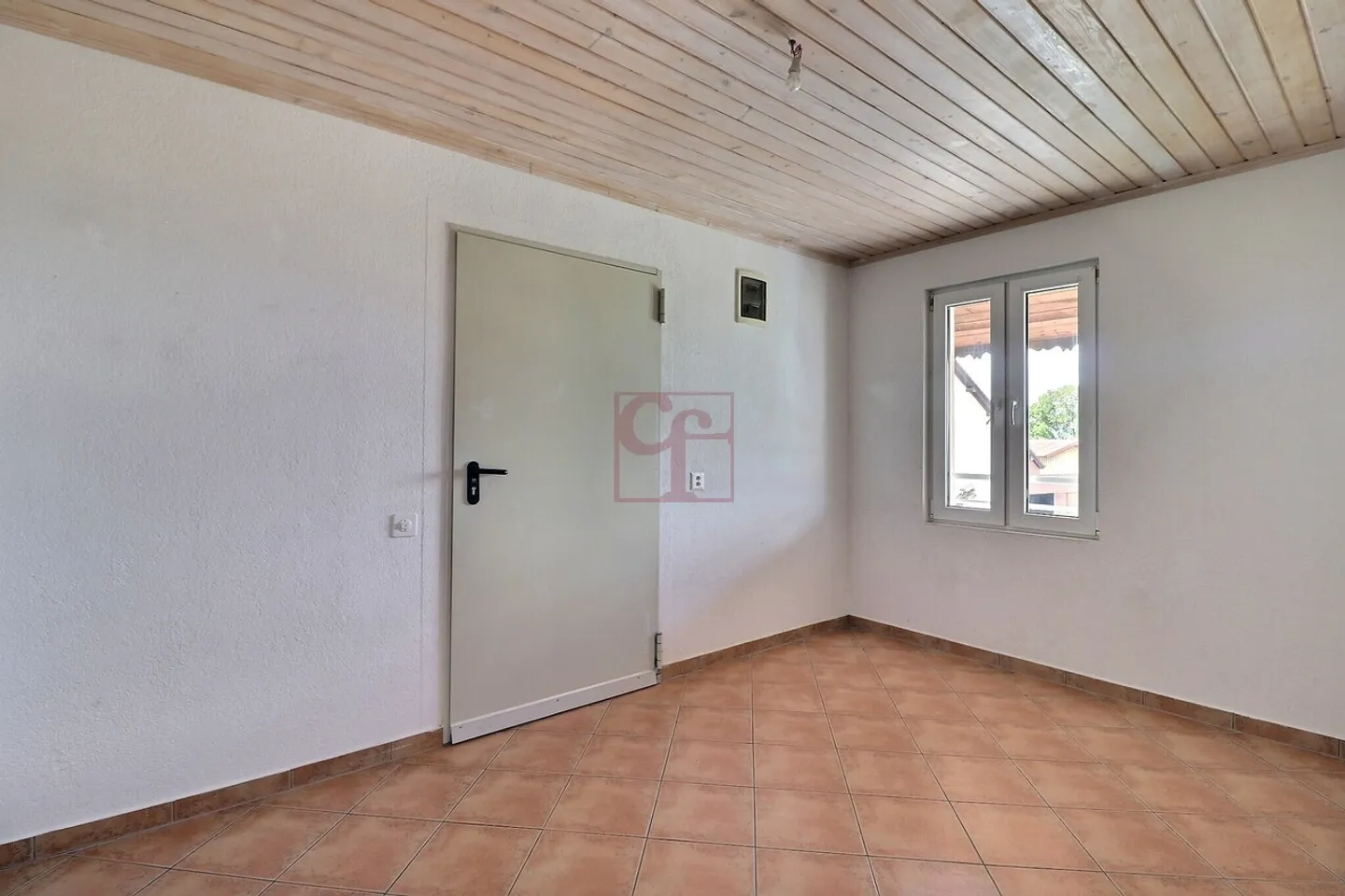 Zu vermieten - Schönes Duplex-Apartment mit 5,5 Zimmern (Parkplatz inklusive) - Foto 5 von 13