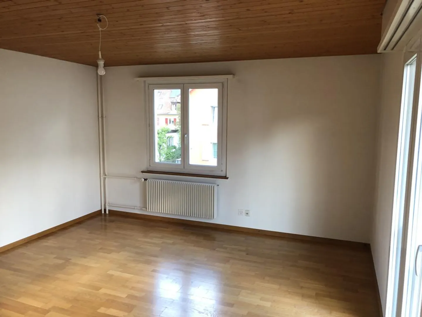 Appartamento di 4,5 stanze in affitto in una casa bifamiliare - Foto 2 di 20