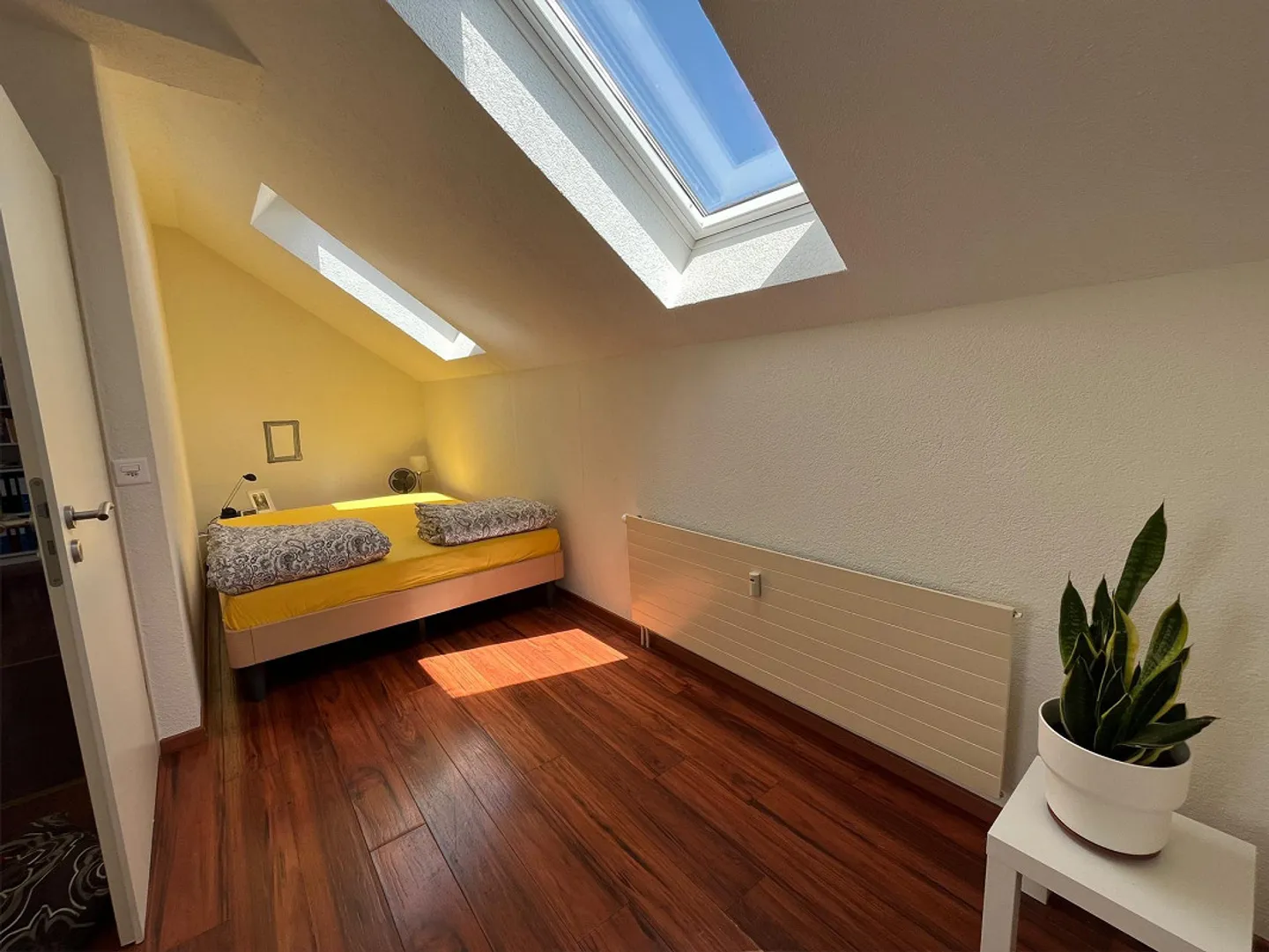 Charmante maisonette de 5 pièces dans le quartier populaire de Klingeli - Photo 2 sur 10