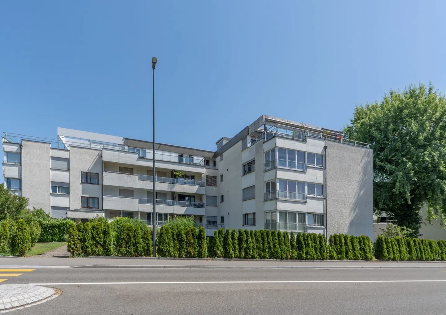 4.5-Zi. Wohnung mit verglastem Balkon in attraktiver Lage in Horn - Foto 3 di 11
