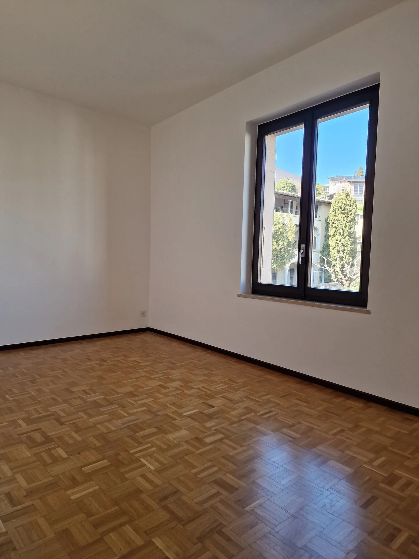 Miete 4.5 Zimmer - Foto 7 von 13