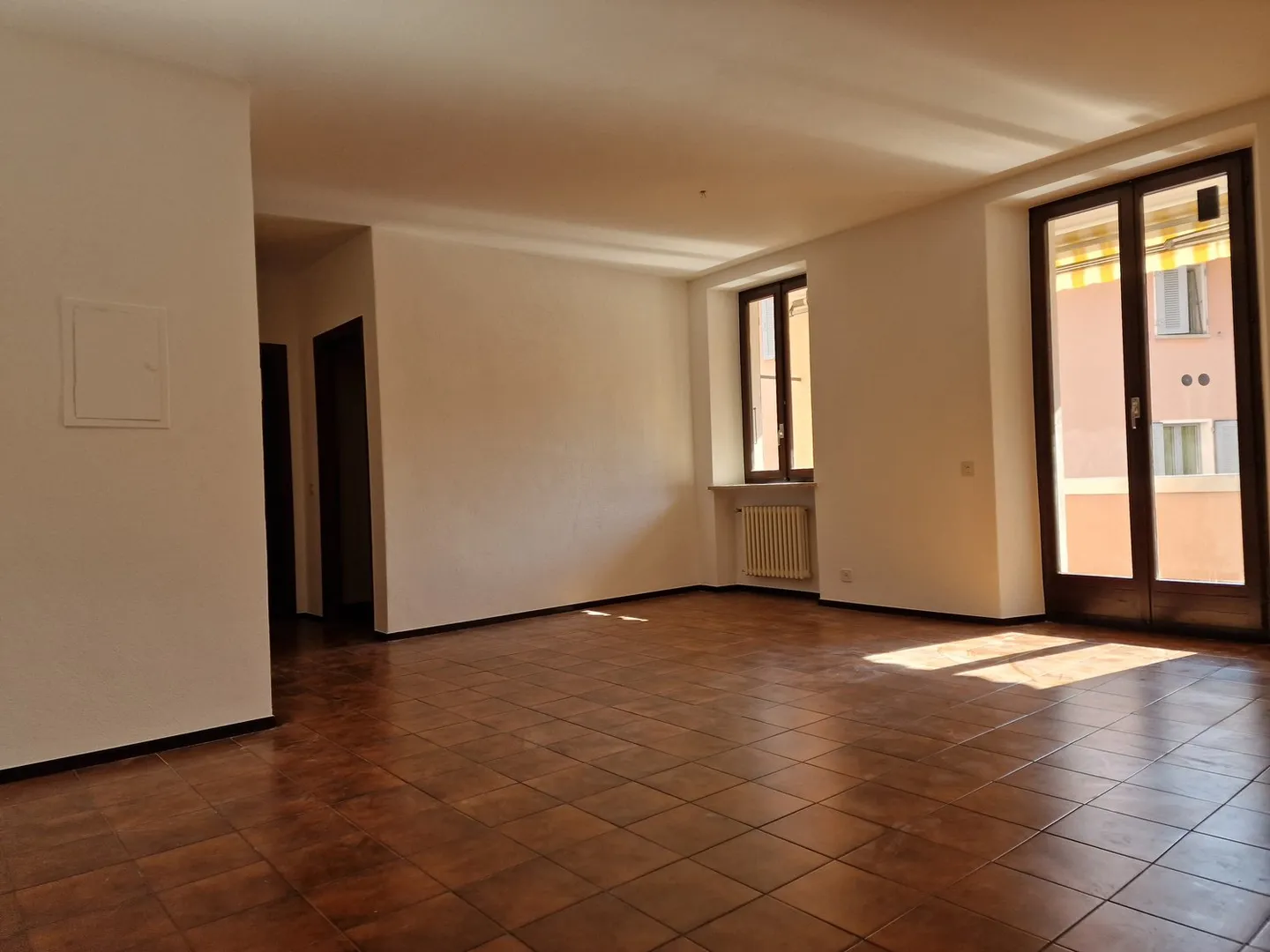 Miete 4.5 Zimmer - Foto 3 von 13