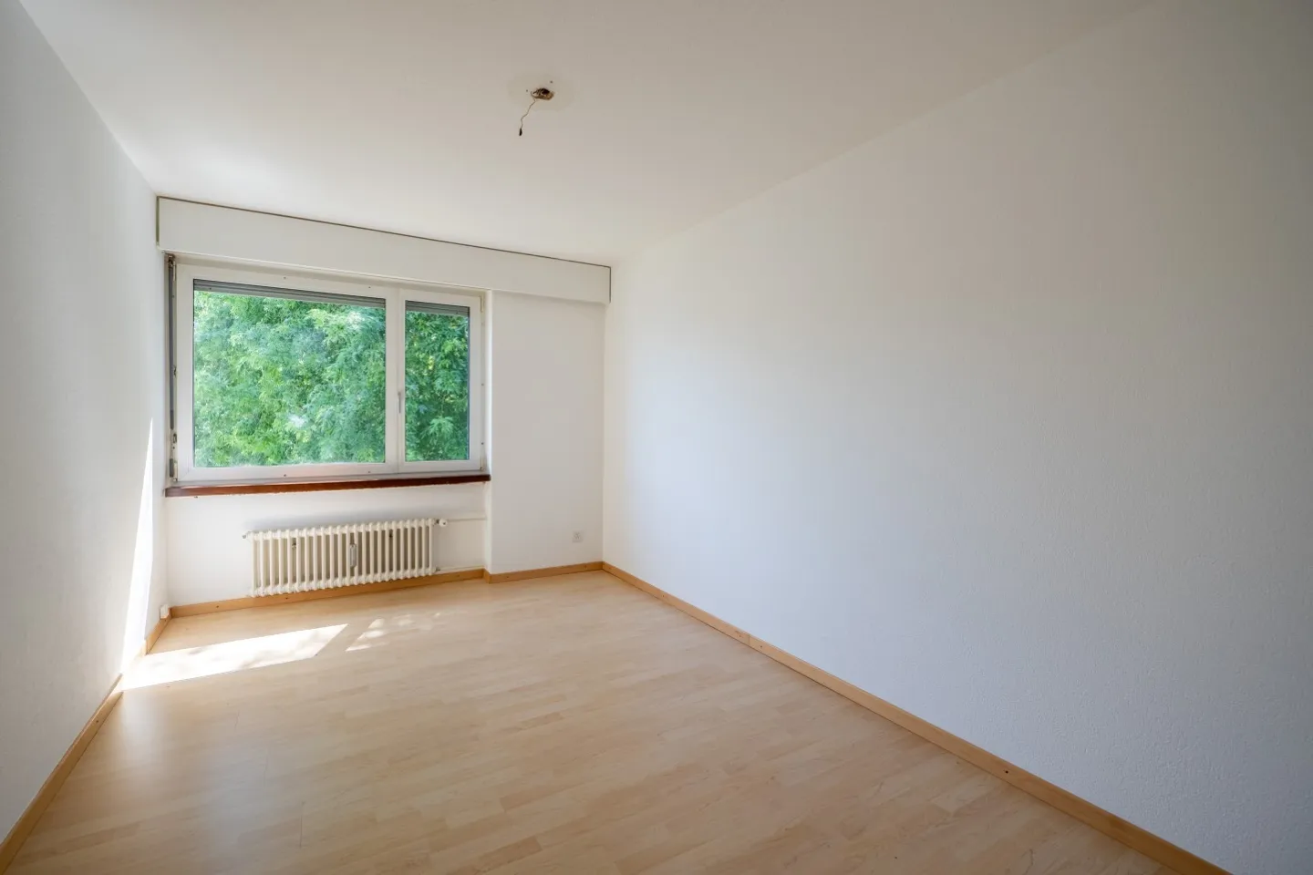 4.5-Zi. Wohnung mit verglastem Balkon in attraktiver Lage in Horn - Foto 9 di 11