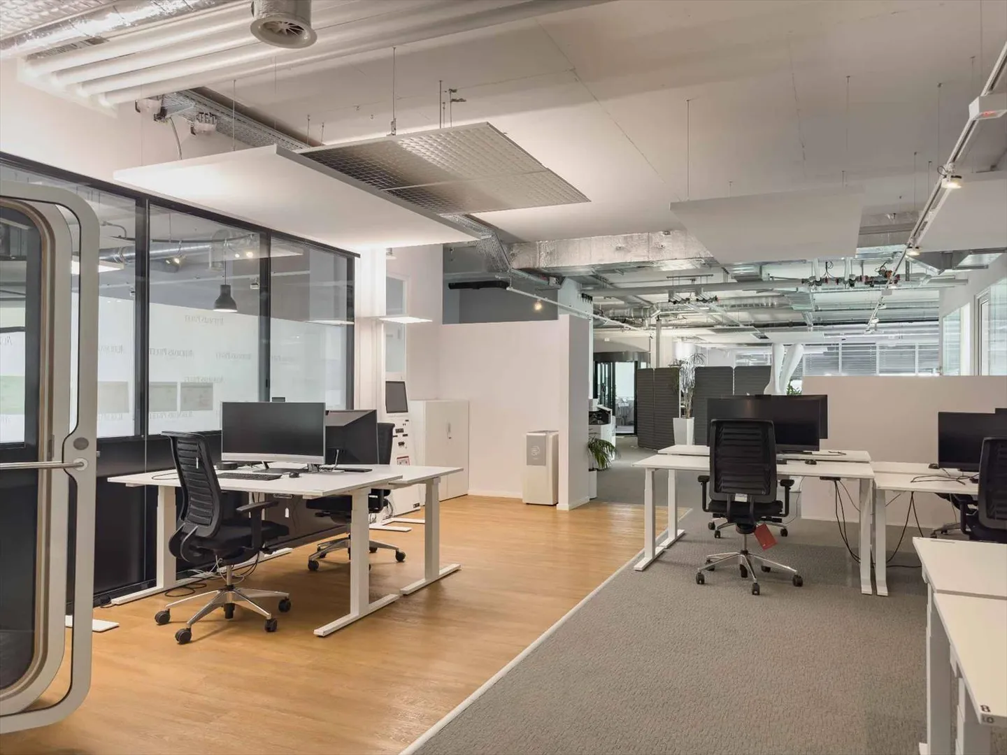 Fertige Büros von 150 m² Meyrin - Foto 1 von 12