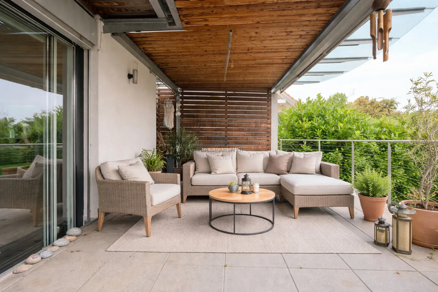 Elegantes Familienhaus mit Wellness - Foto 2 von 14