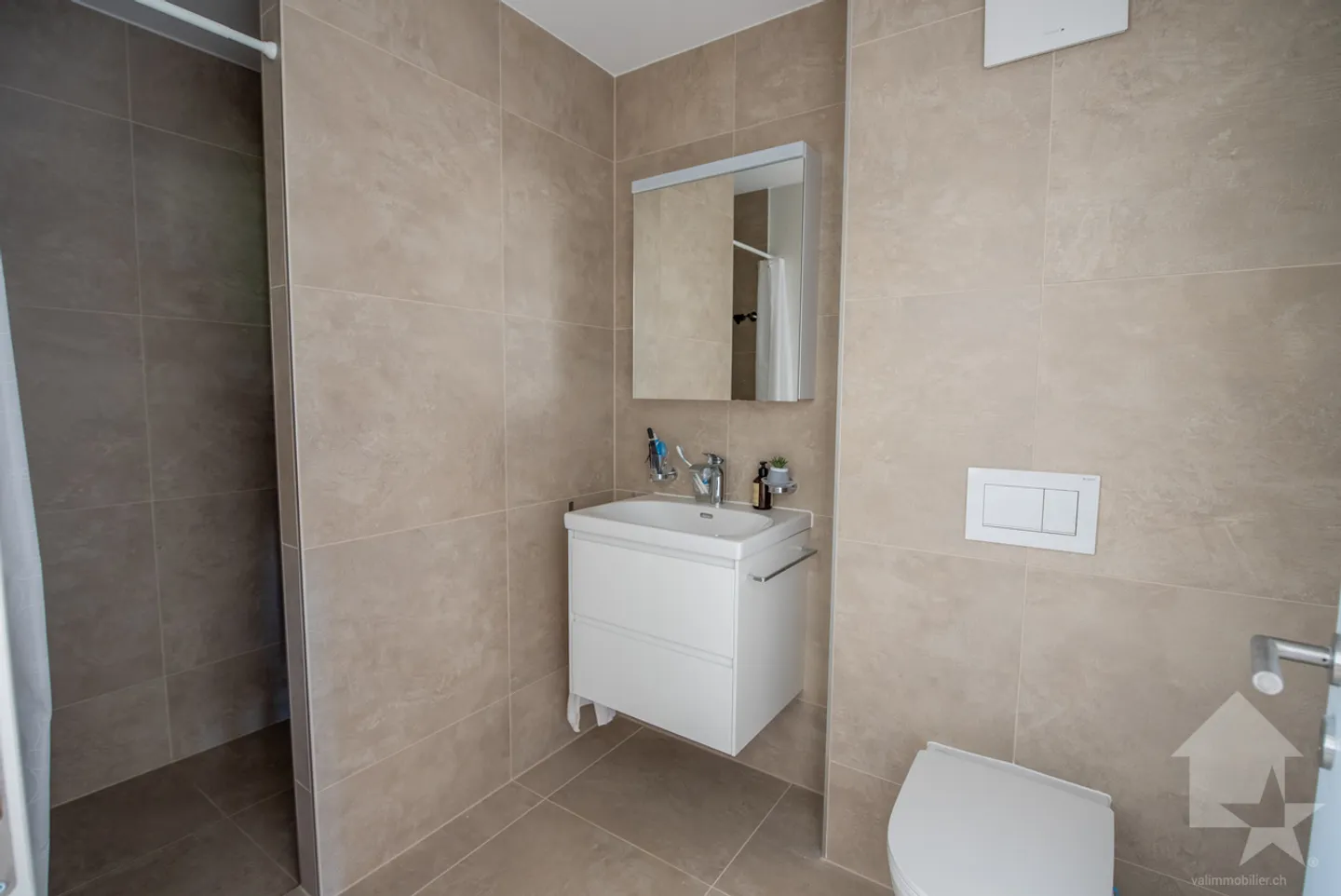Appartement 4.5 pièces ensoleillé - Photo 11 sur 13