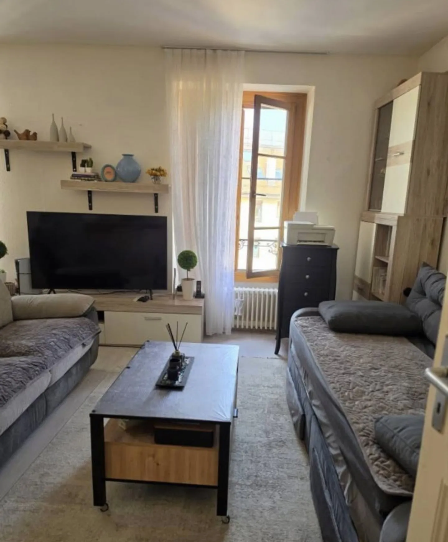 Studio in Plainpalais - Photo 1 of 3