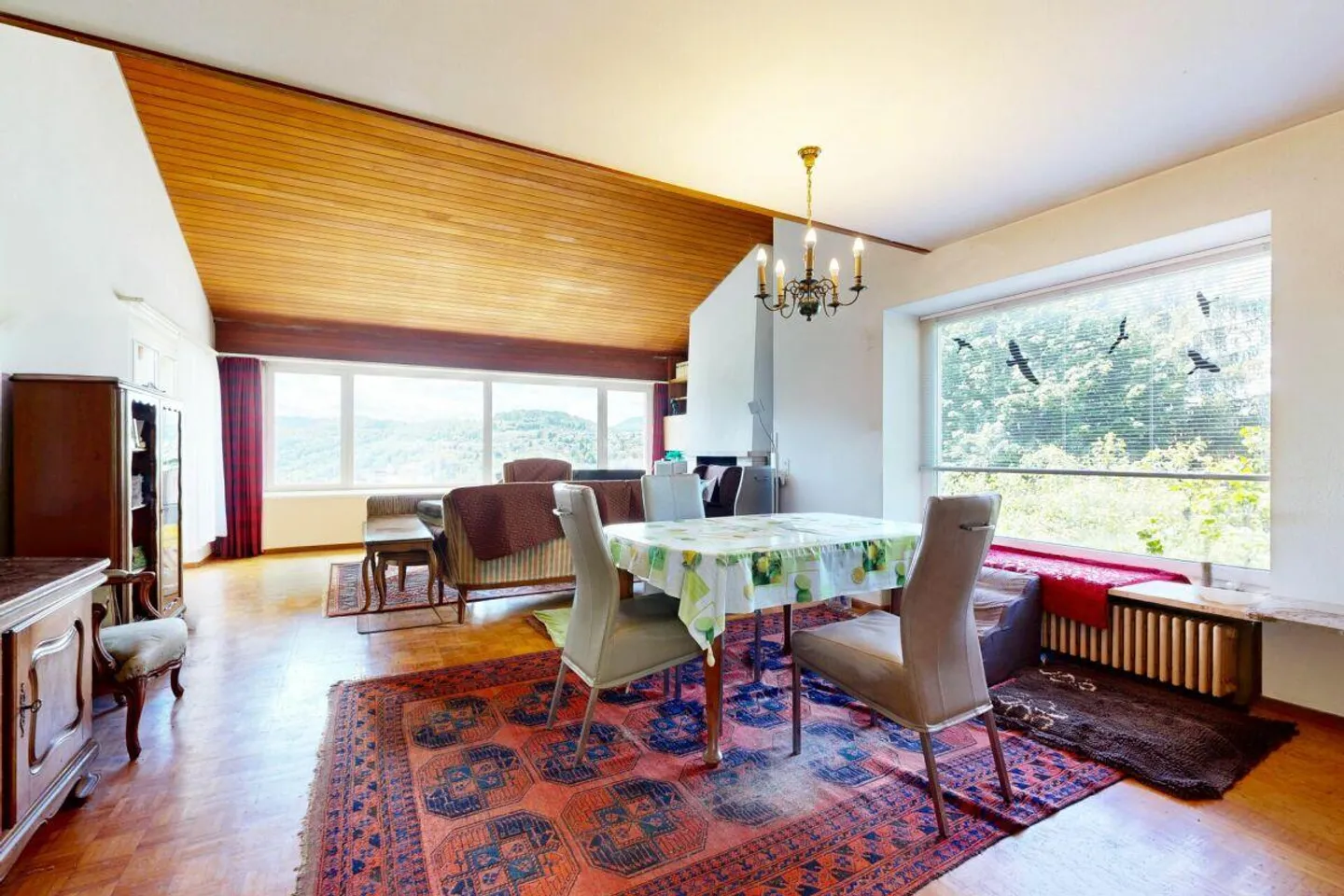 With generous plot - Single-family house in a privileged location - Photo 5 of 24