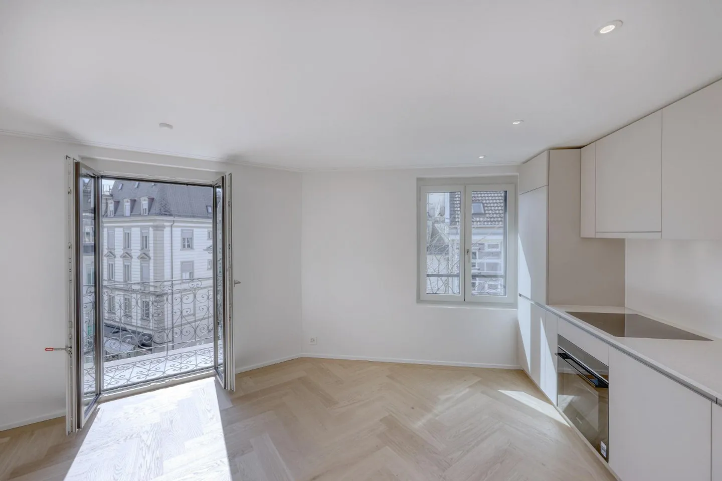 Charming 1.5 Room Apartment in Central Location in Zurich - Photo 4 of 8