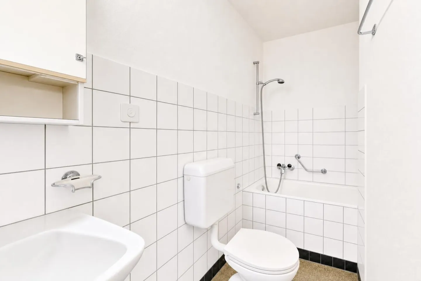 With generous plot - Single-family house in a privileged location - Photo 17 of 24