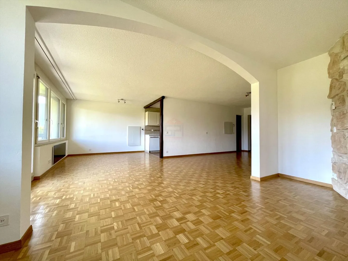 Appartement spacieux de 3,5 pièces avec balcon à Tolochenaz - Photo 5 sur 11