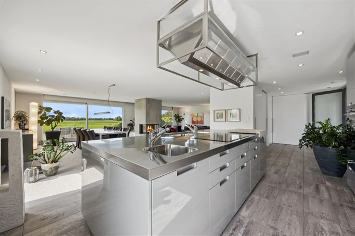 Generosamente concepito. Costruito in modo sostenibile. Vivere con stile. - Foto 3 di 13