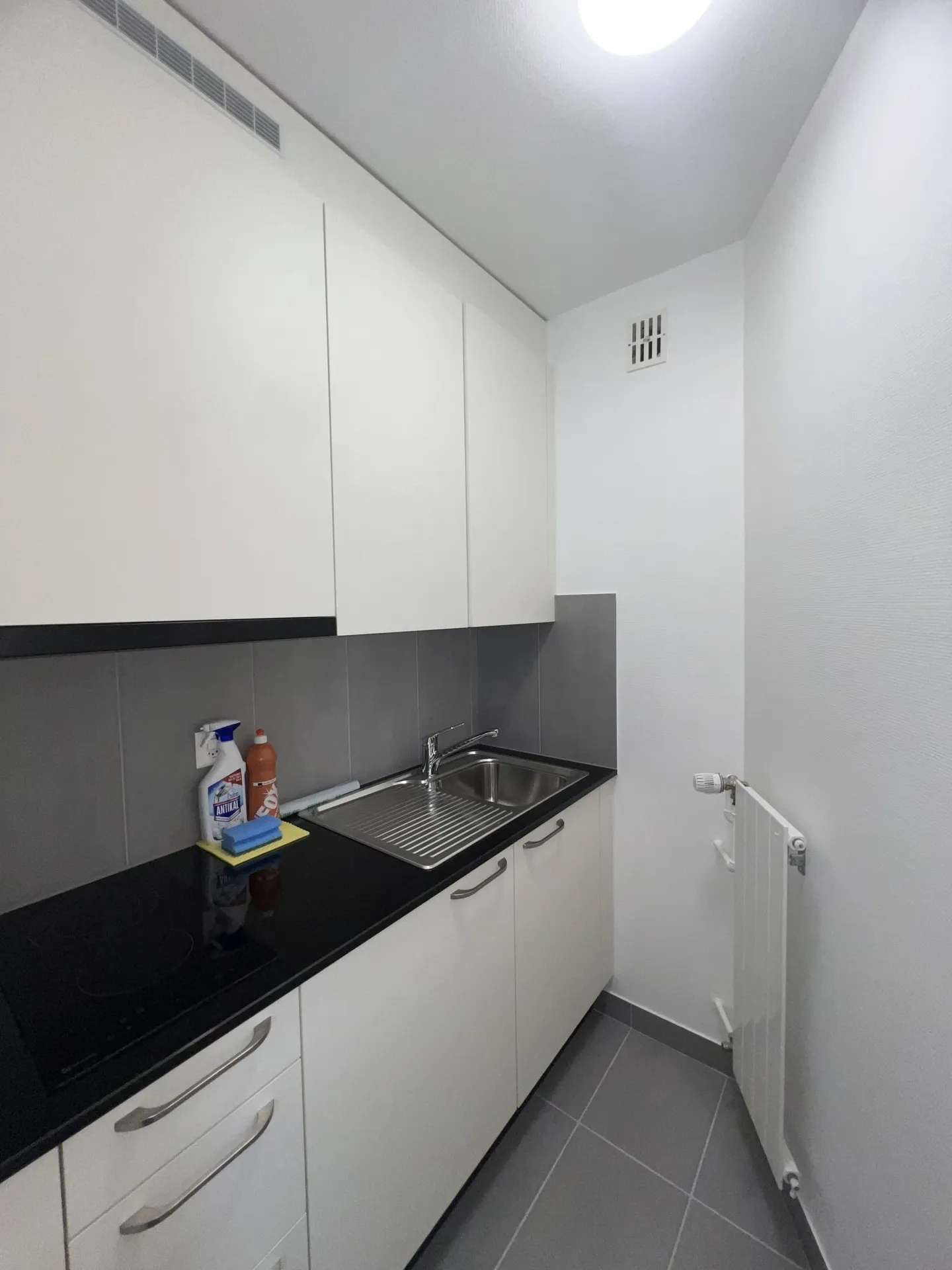 Studio ristrutturato a Losanna - Foto 4 di 6