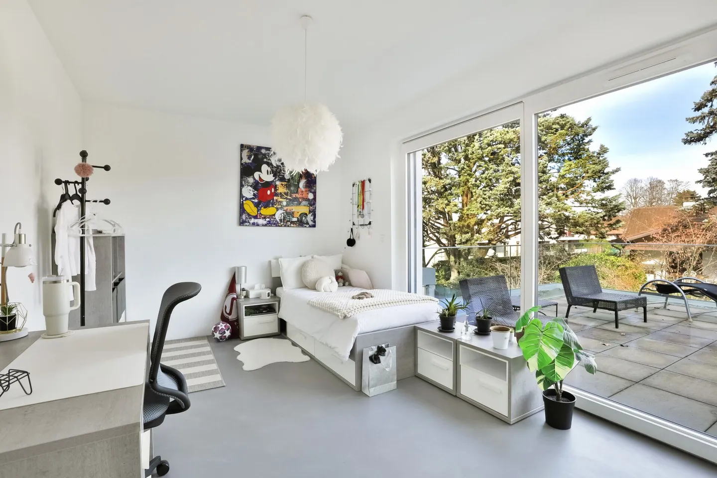 Contemporary villa combining comfort, light, and energy performance - Photo 14 of 18