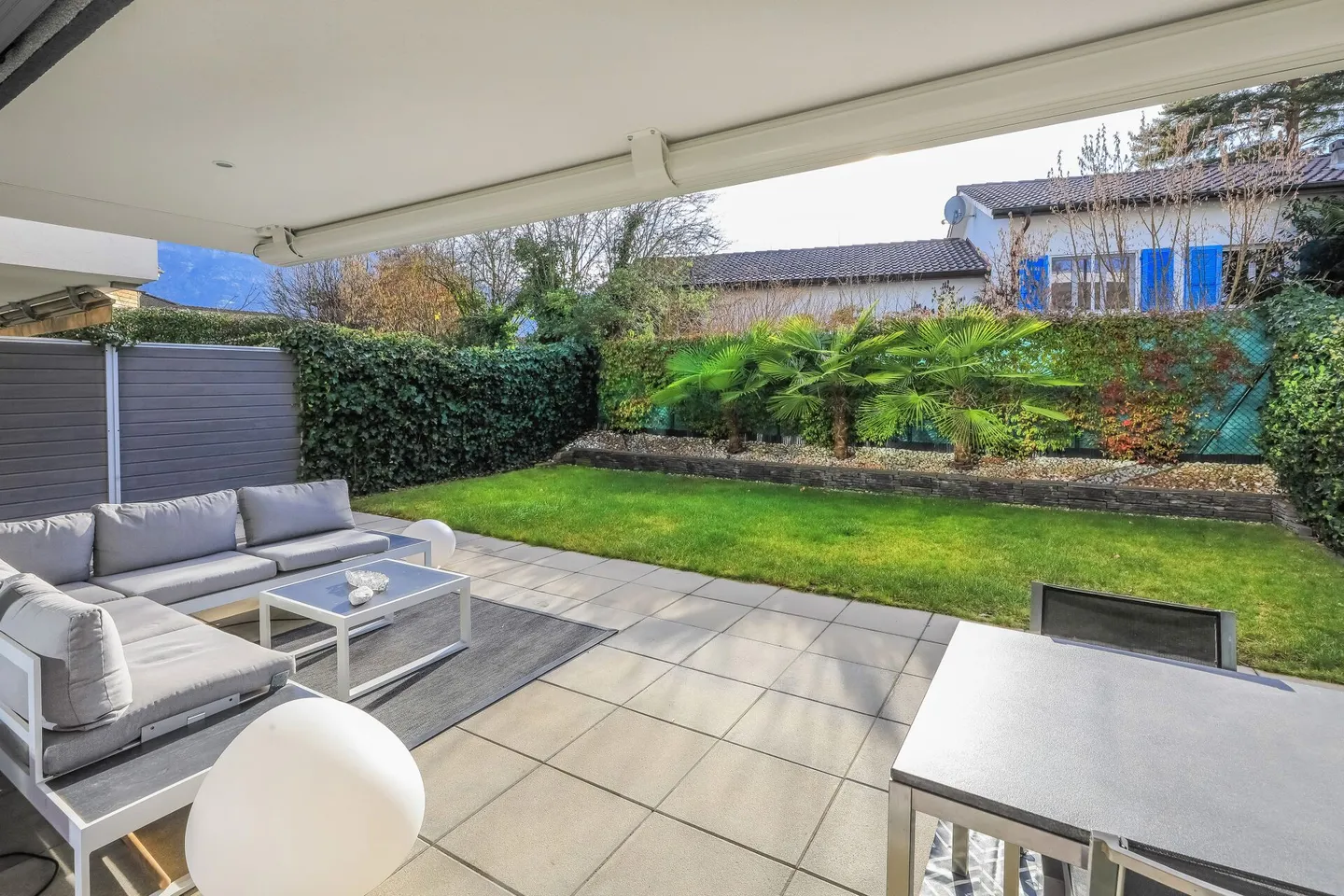 Contemporary villa combining comfort, light, and energy performance - Photo 18 of 18