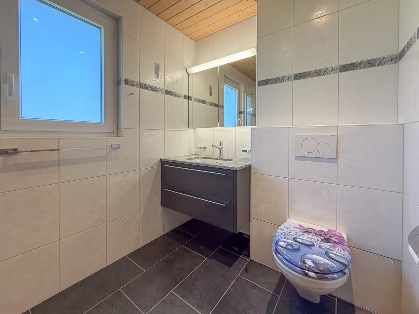 Duplex magnifique de 188 m2 avec charme, grand jardin, garage et extensions - Photo 9 sur 26