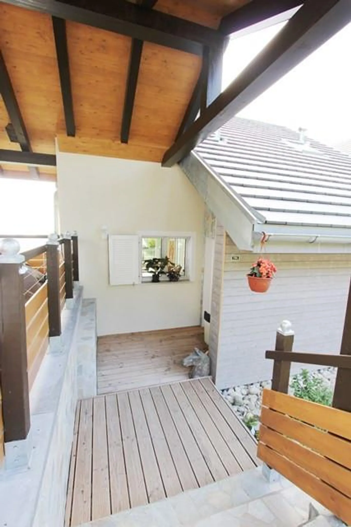 Villa mit Schwimmbad und Panoramablick auf den Genfersee, die Alpen, ... - Foto 5 von 15