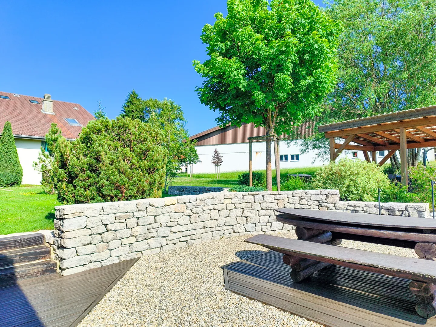 Duplex magnifique de 188 m2 avec charme, grand jardin, garage et extensions - Photo 22 sur 26