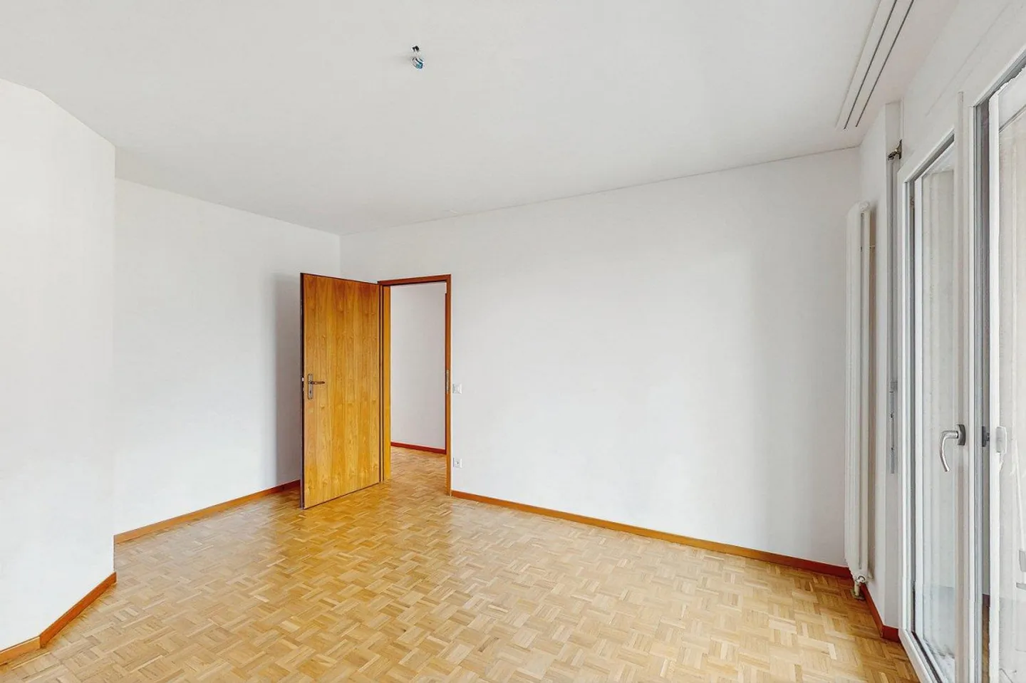 Everything at your fingertips - Splendid 5.5 rooms in Viganello - Photo 12 of 13