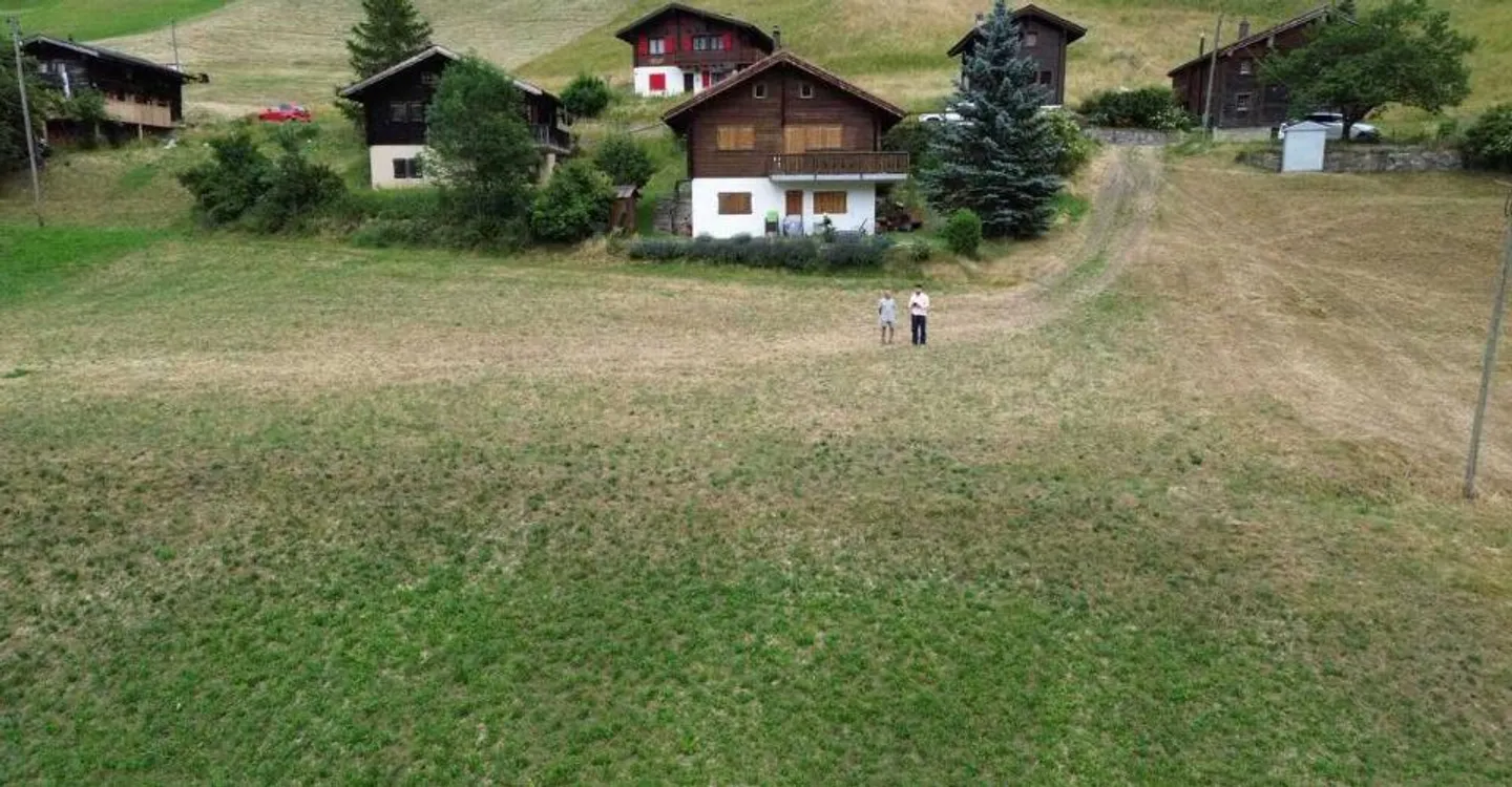 2'769 m² de terrain à bâtir au cœur du Goms - Photo 5 sur 6