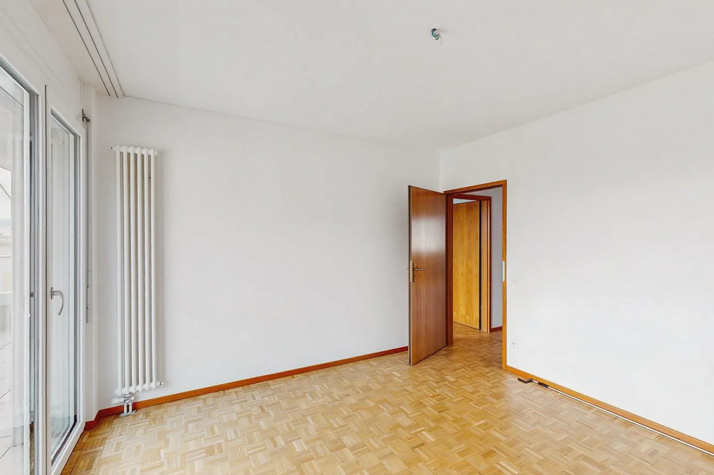 Everything at your fingertips - Splendid 5.5 rooms in Viganello - Photo 10 of 13