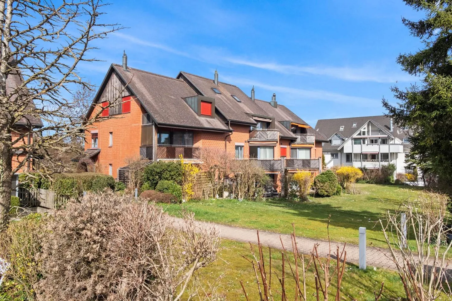 Belle appartement en maisonette de 6 pièces, dernier étage - Photo 1 sur 13