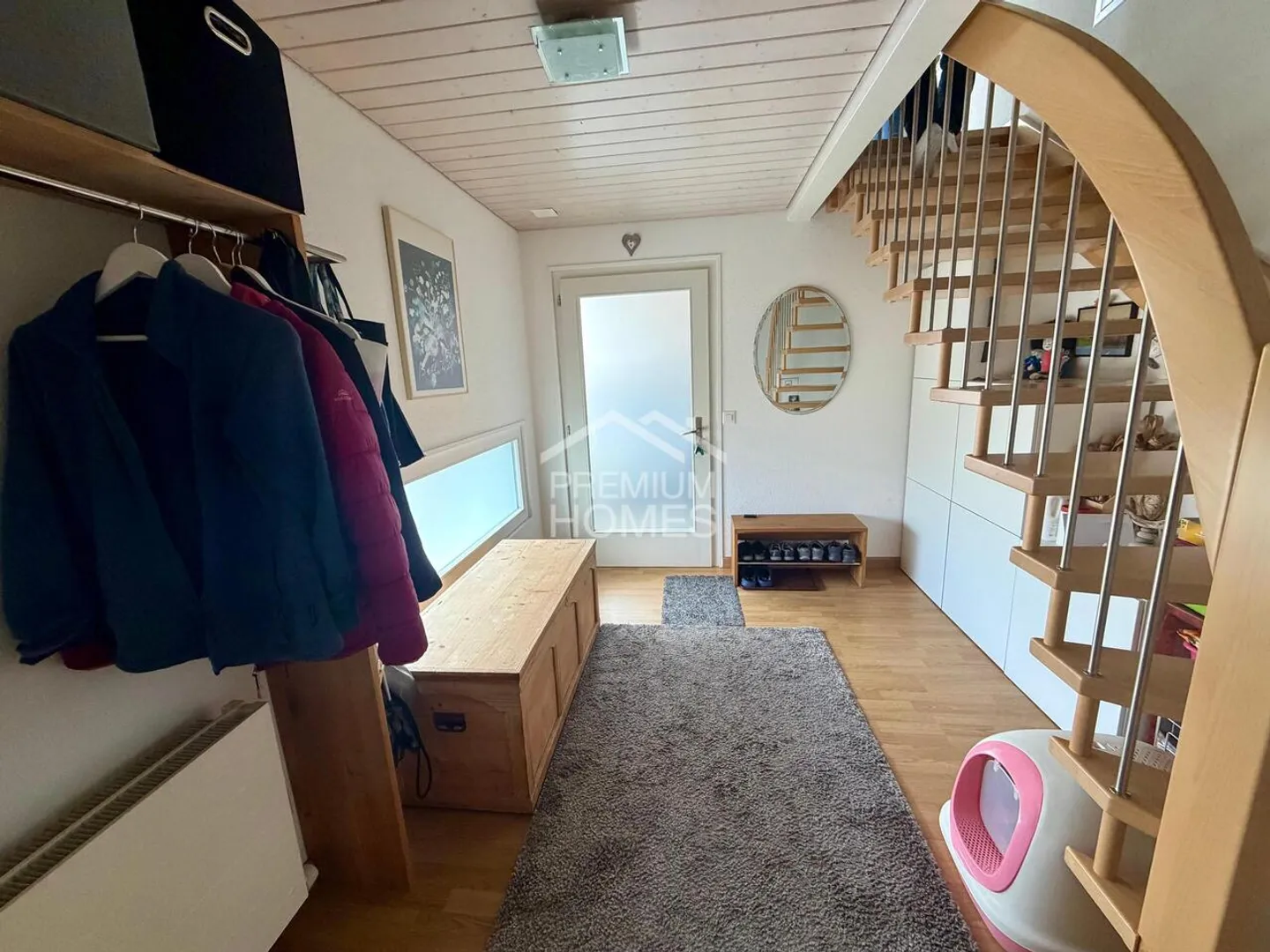 Versatile Family Home - Photo 6 of 11