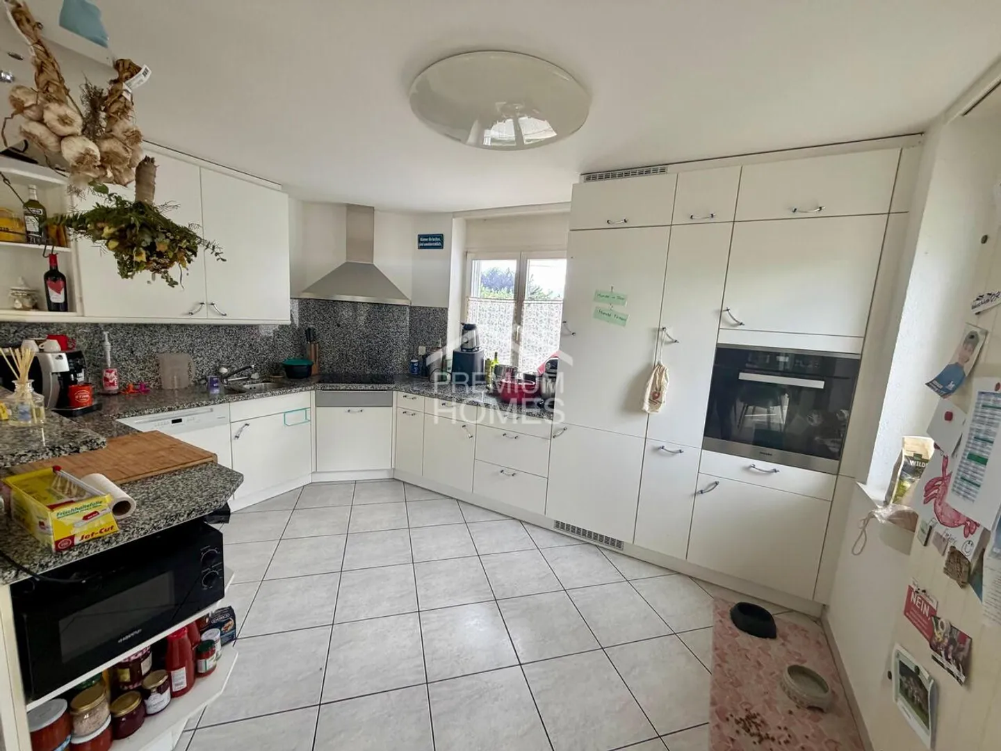 Versatile Family Home - Photo 10 of 11