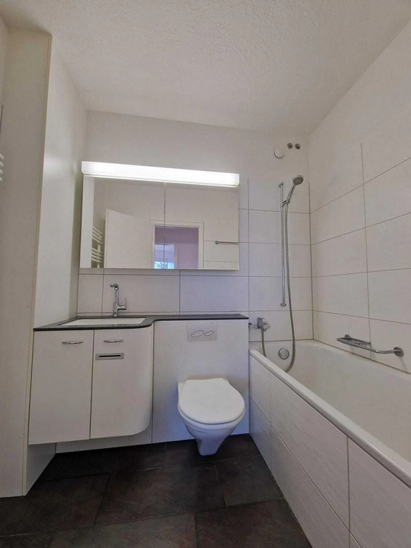 Modernes Apartment in Familiengegend - Foto 5 von 7