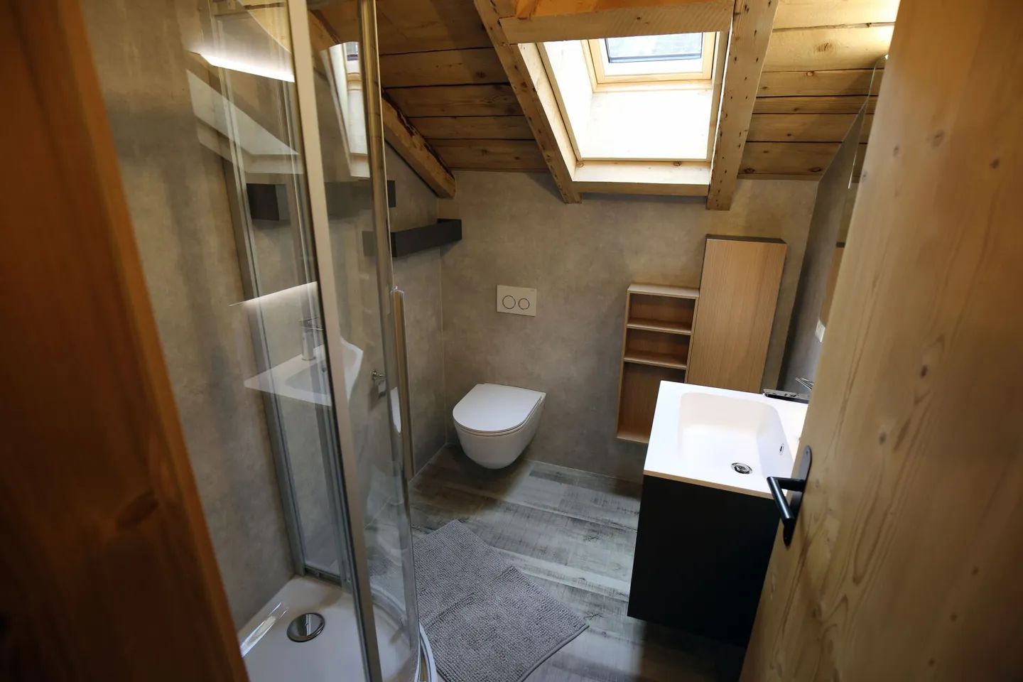 Appartement 4.5 pièces en PPE - Excellent potentiel locatif A6 - Photo 5 sur 17