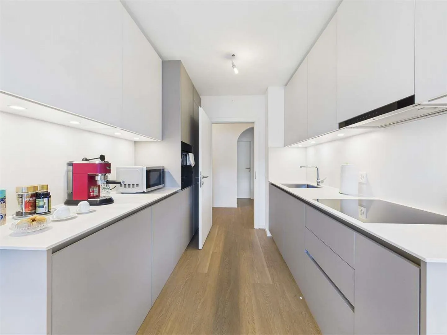 New - Renovated 3.5 room apartment in Breganzona - Photo 1 of 8