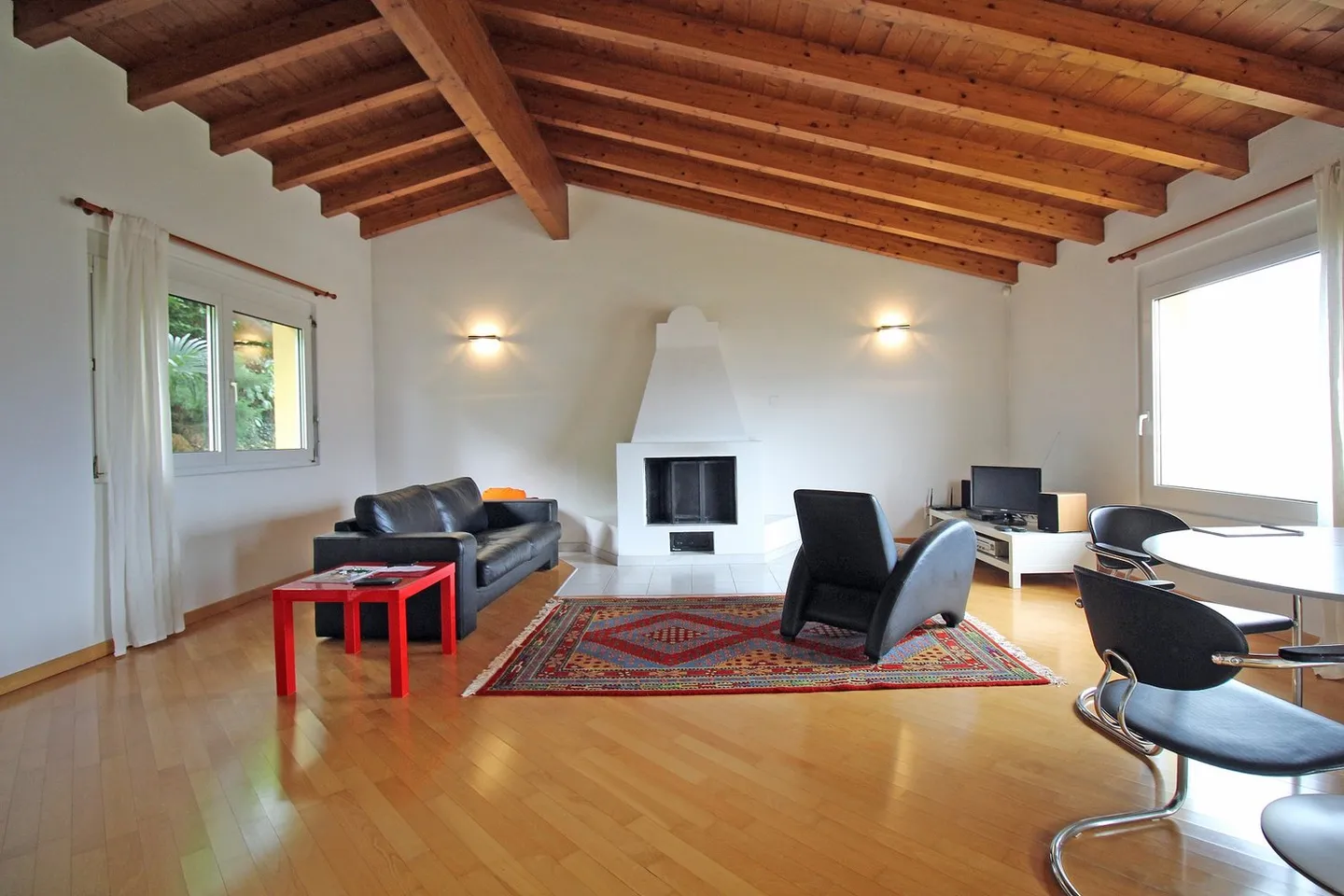 Penthouse avec 2,5 pièces et vue sur le lac - Photo 1 sur 8