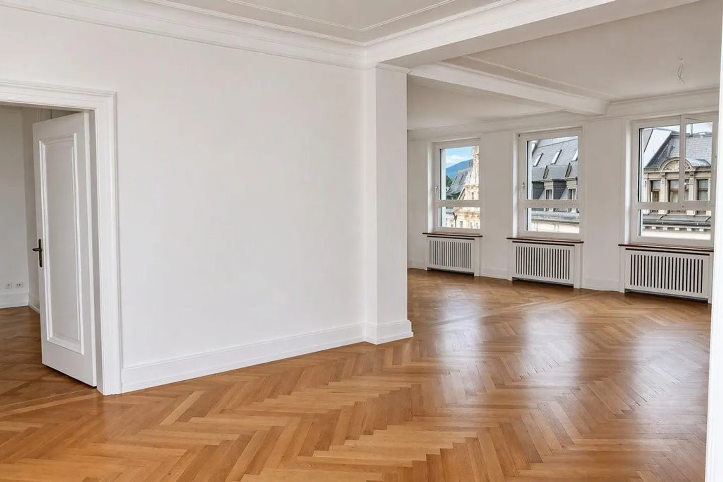Appartamento spazioso in città - Foto 8 di 10