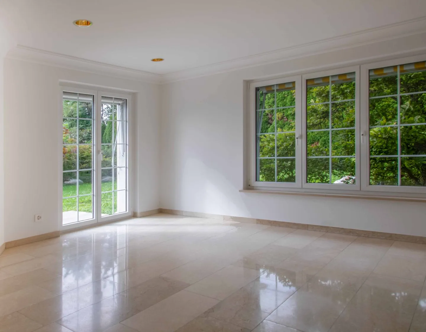 Living with style – in a prime panoramic location - Photo 6 of 20