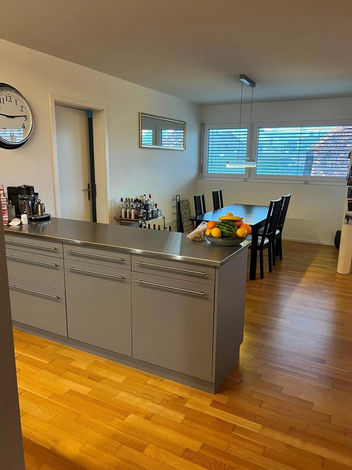 Appartamento centrale di 3,5 stanze con standard di proprietà - Foto 4 di 6