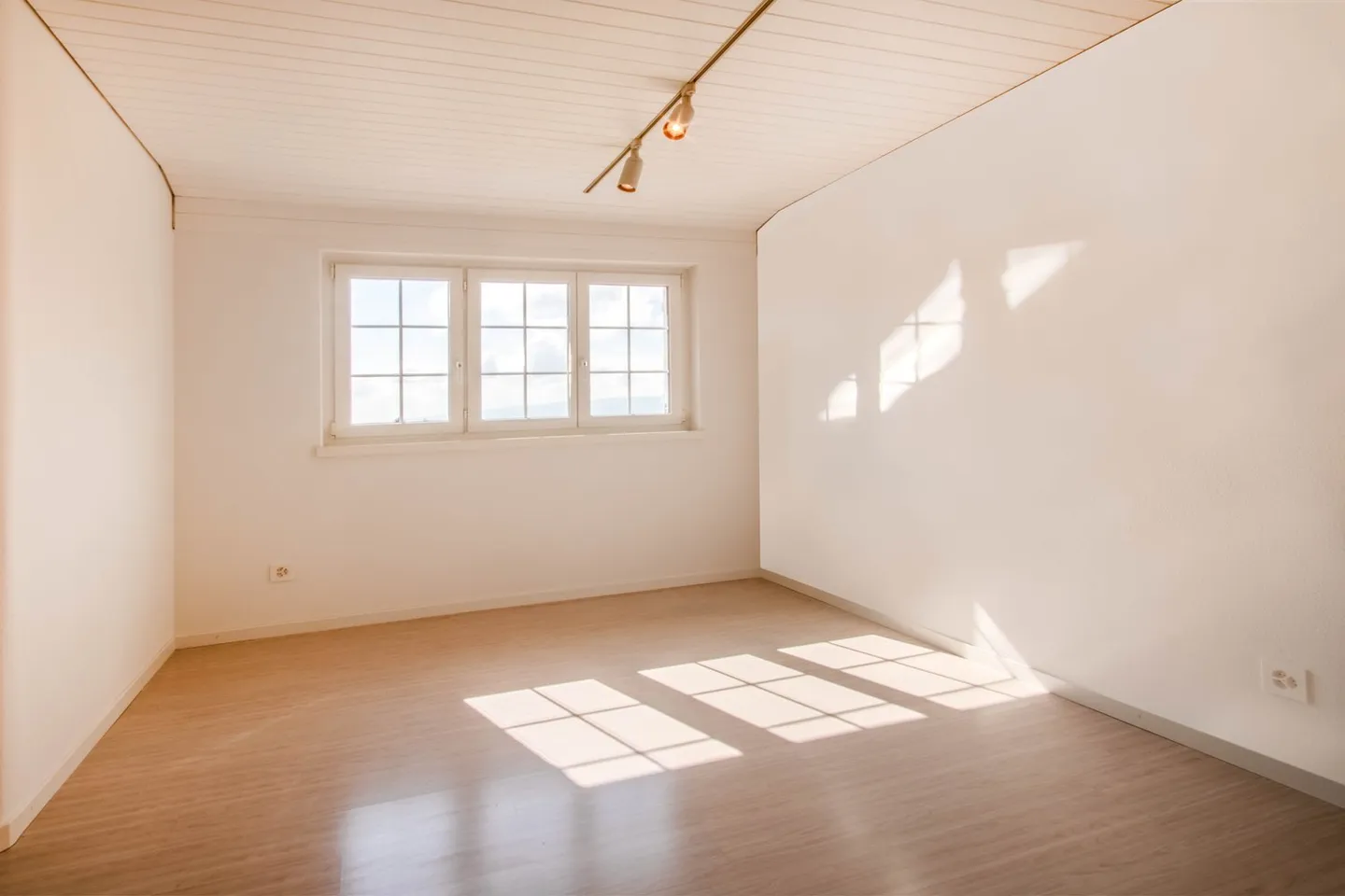 Living with style – in a prime panoramic location - Photo 13 of 20