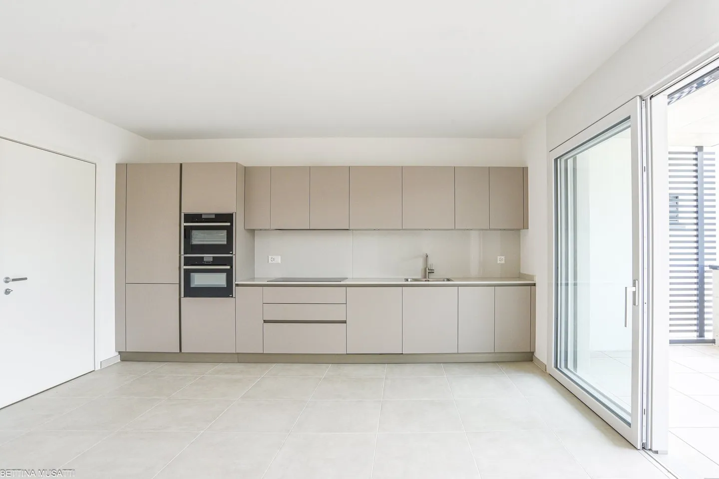 GENESTRERIO – MODERN APARTMENT WITH TERRACE FOR EARNING - Photo 3 of 11