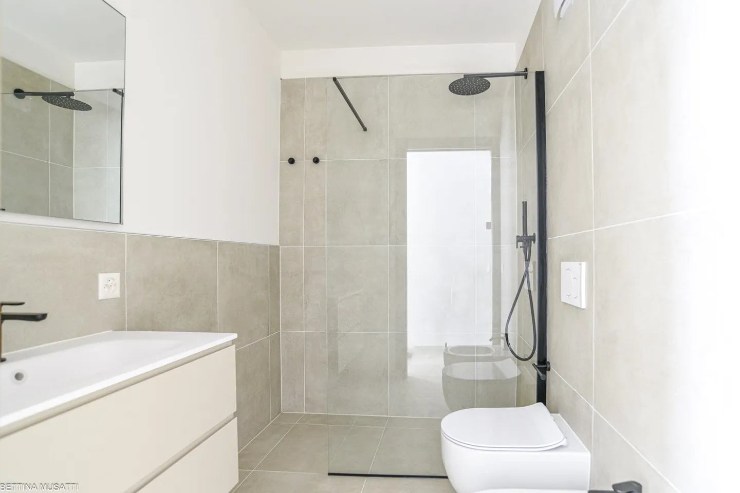 GENESTRERIO – MODERN APARTMENT WITH TERRACE FOR EARNING - Photo 8 of 11