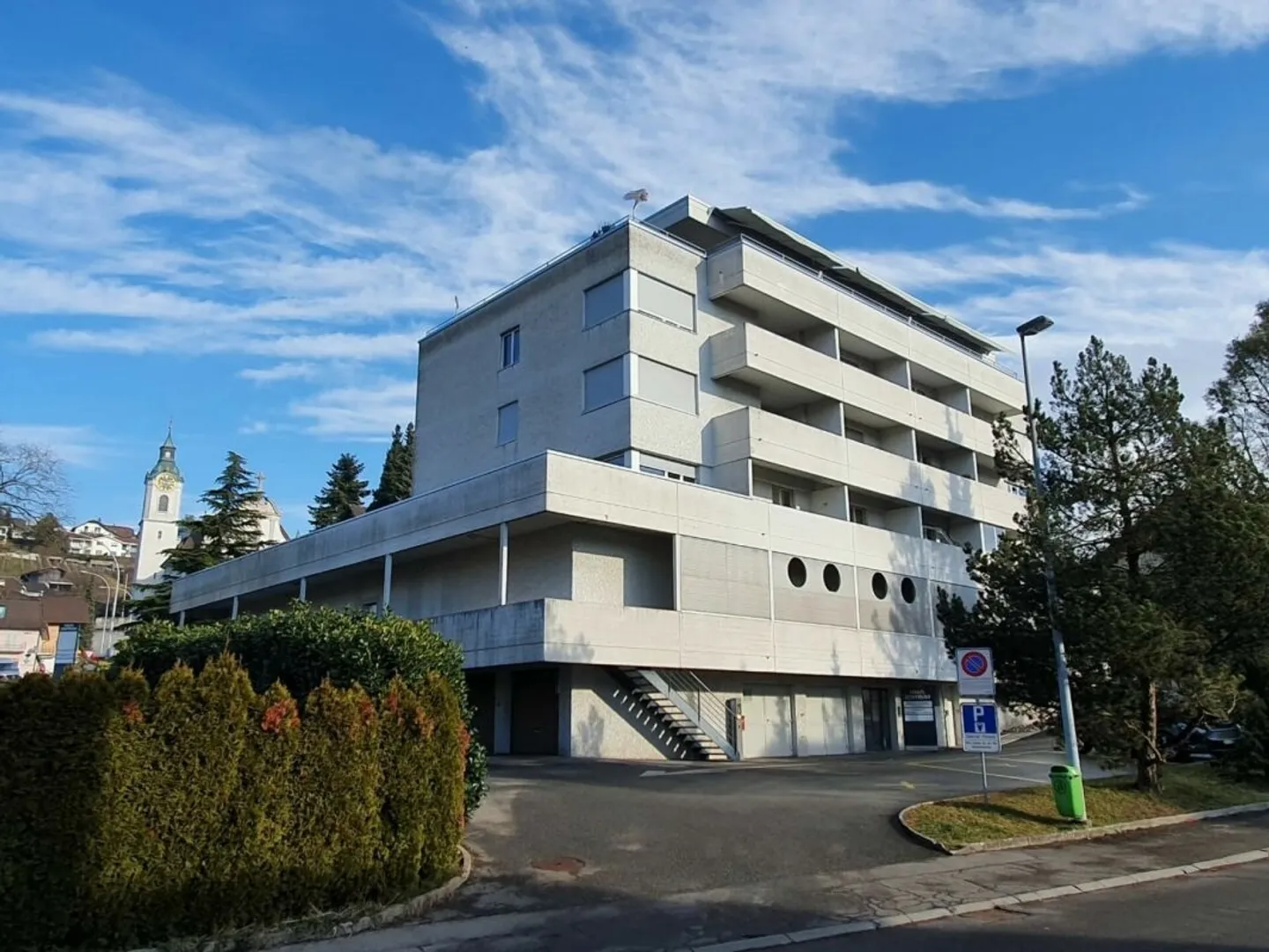 Studio dentistico nel centro del villaggio di Hitzkirch - Foto 1 di 7